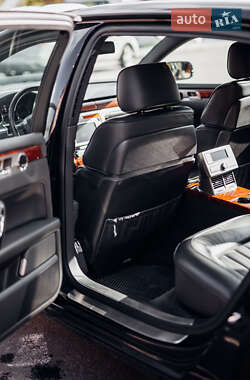 Седан Volkswagen Phaeton 2012 в 