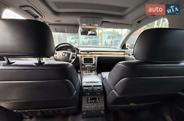 Седан Volkswagen Phaeton 2013 в 