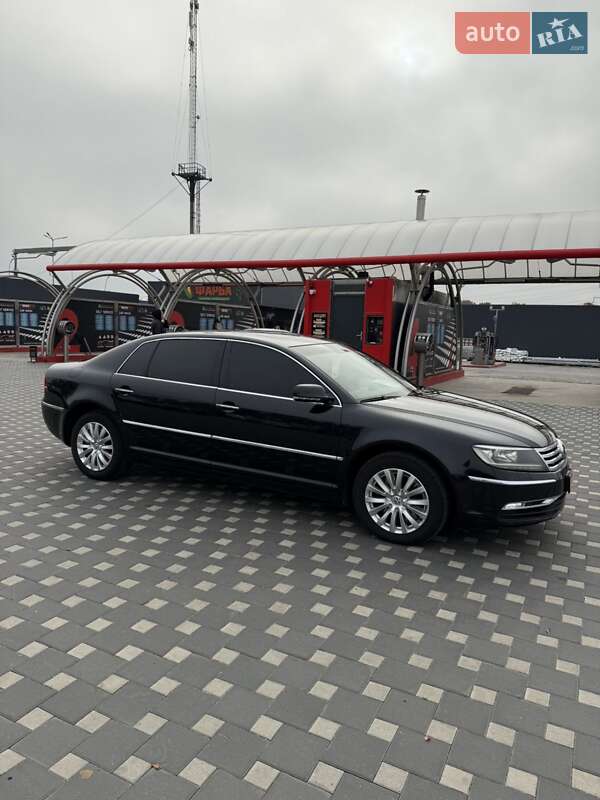 Седан Volkswagen Phaeton 2011 в Полтаве