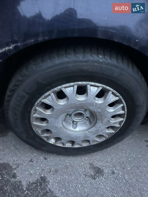 Седан Volkswagen Phaeton 2008 в Шевченковому