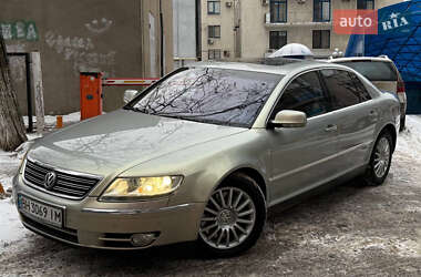 Седан Volkswagen Phaeton 2006 в Одессе