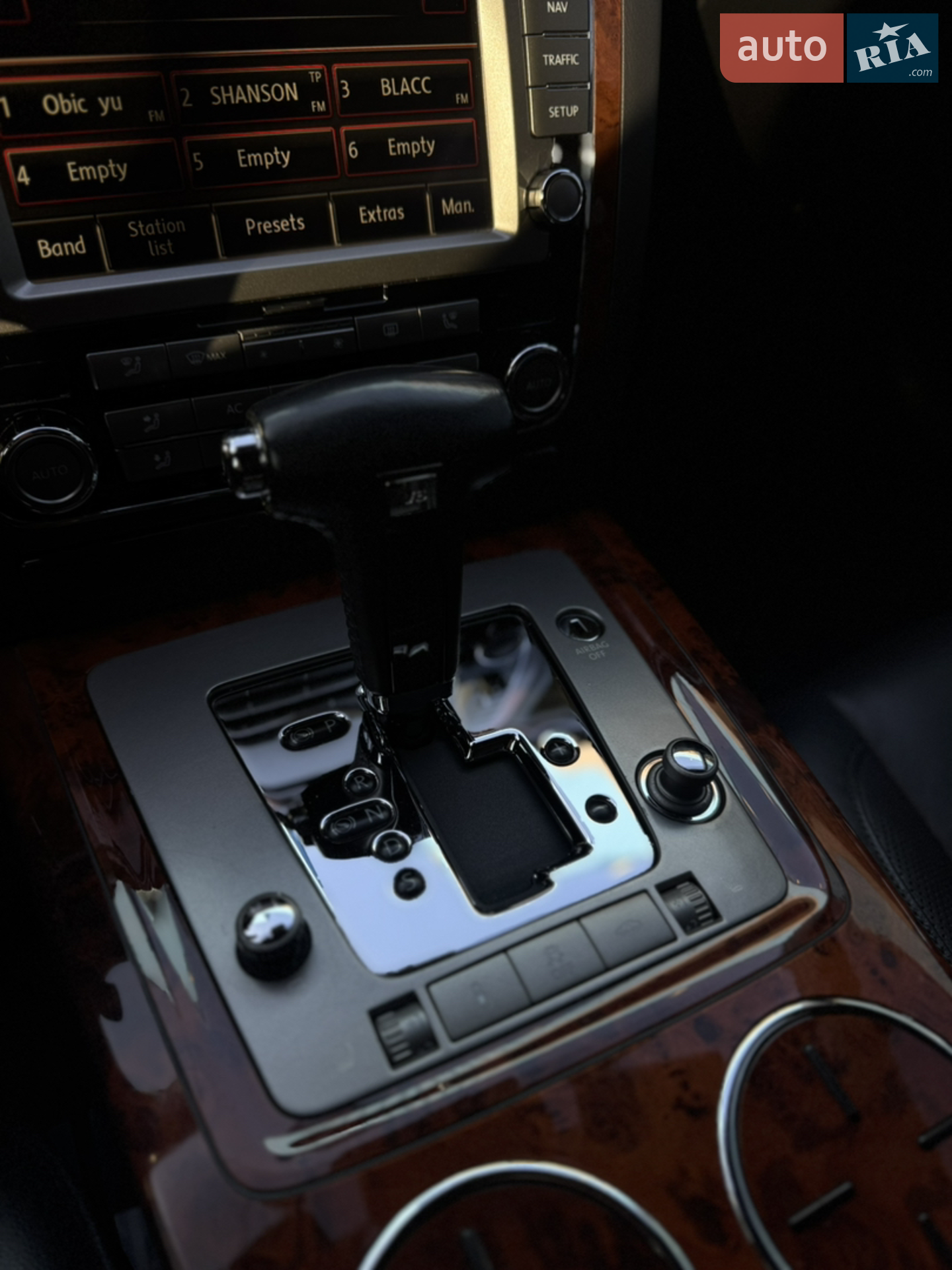 2010 Volkswagen Phaeton - мініатюра 16