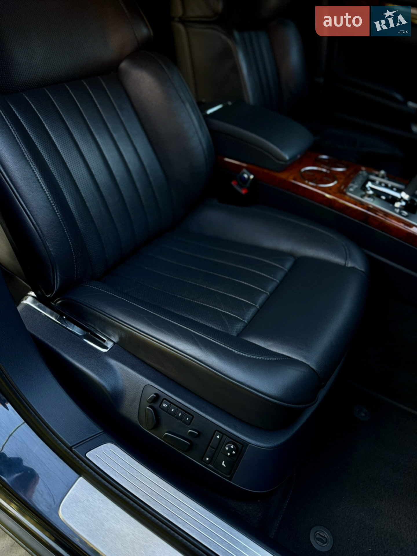 2010 Volkswagen Phaeton - мініатюра 20