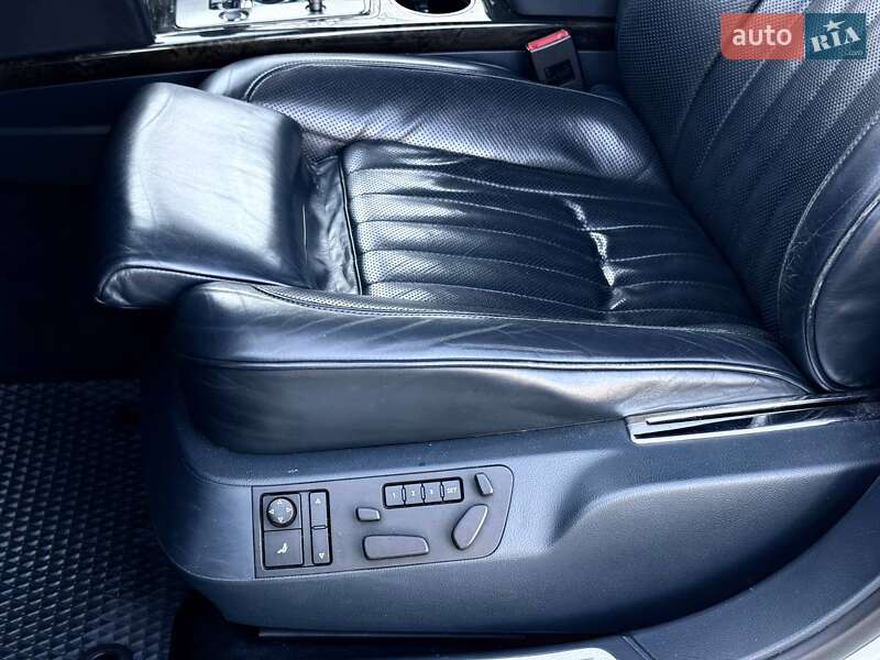 Седан Volkswagen Phaeton 2009 в Днепре