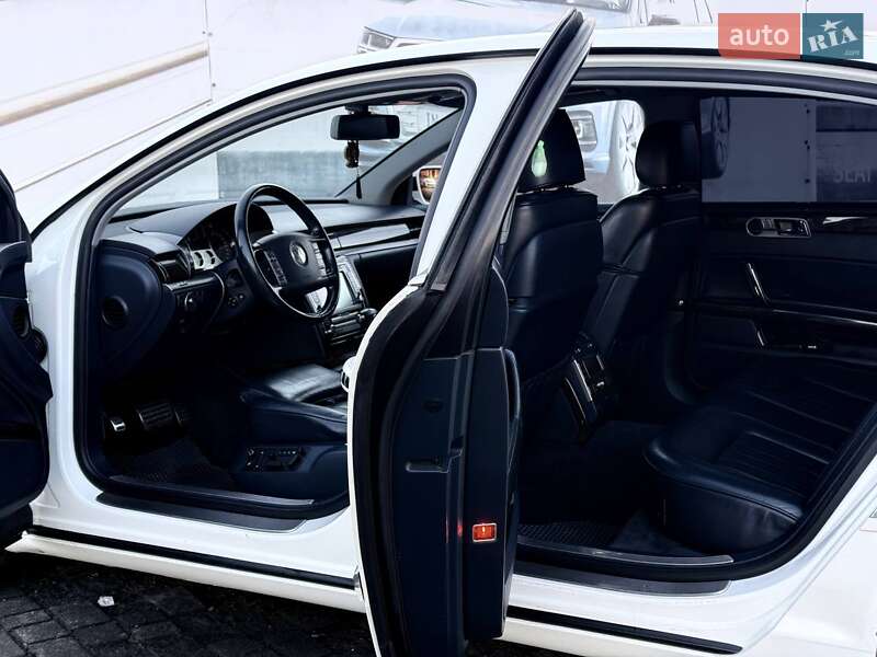 Седан Volkswagen Phaeton 2009 в Днепре