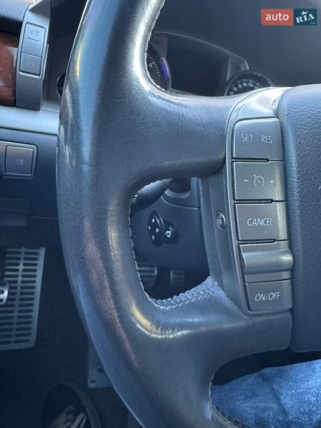 Седан Volkswagen Phaeton 2010 в Мукачево