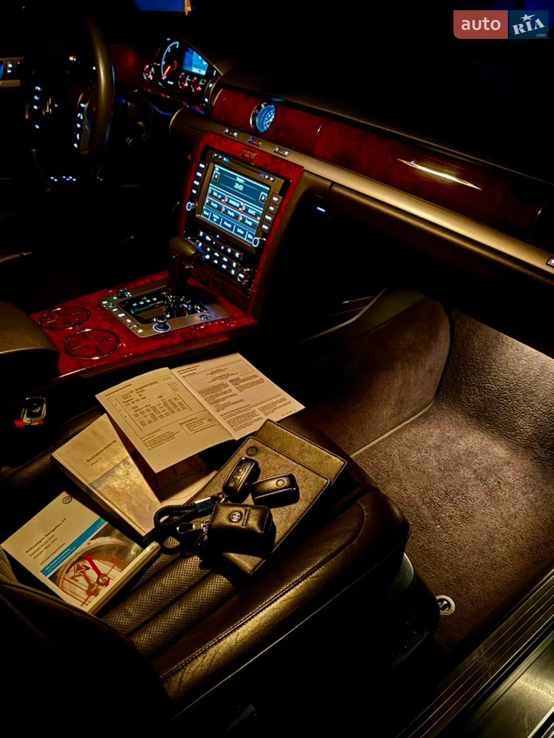 2010 Volkswagen Phaeton - мініатюра 3