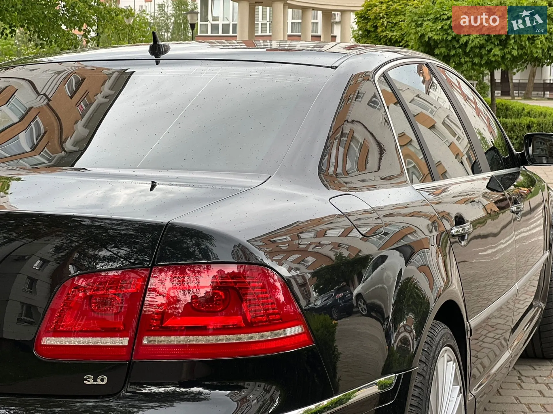 2010 Volkswagen Phaeton - мініатюра 17