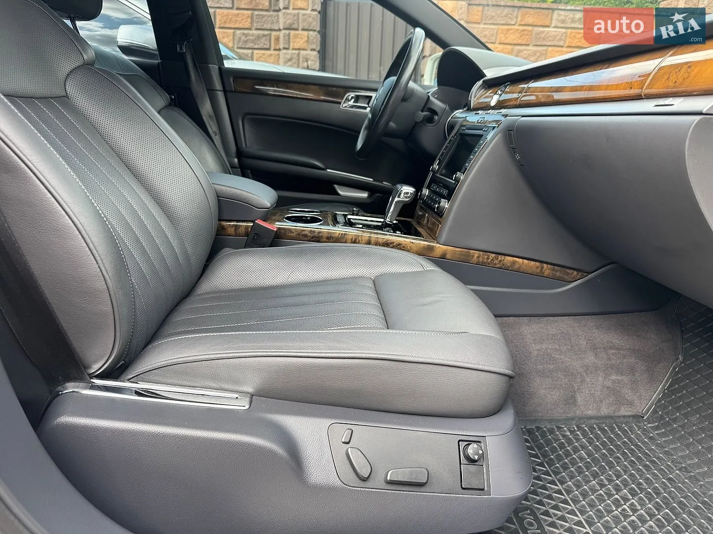 2014 Volkswagen Phaeton - мініатюра 9
