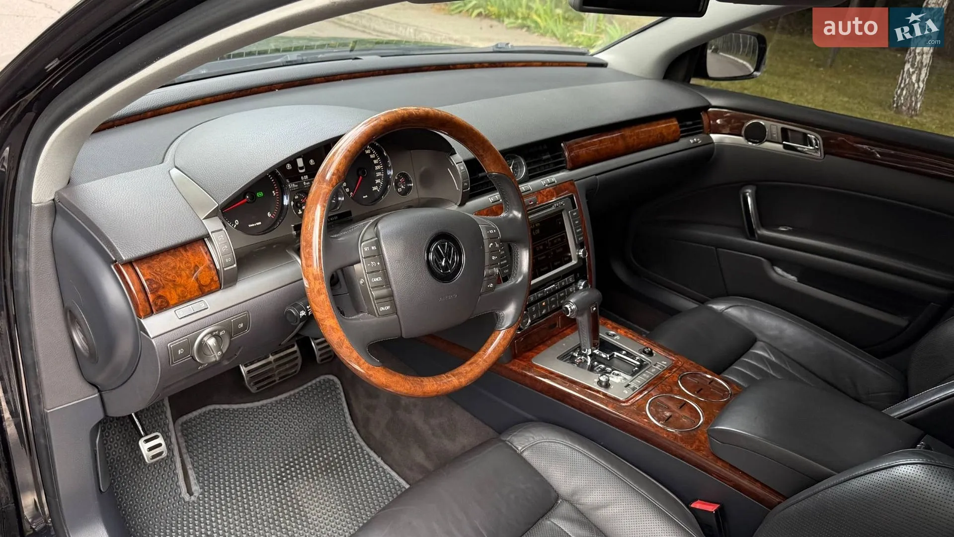 2011 Volkswagen Phaeton - мініатюра 26
