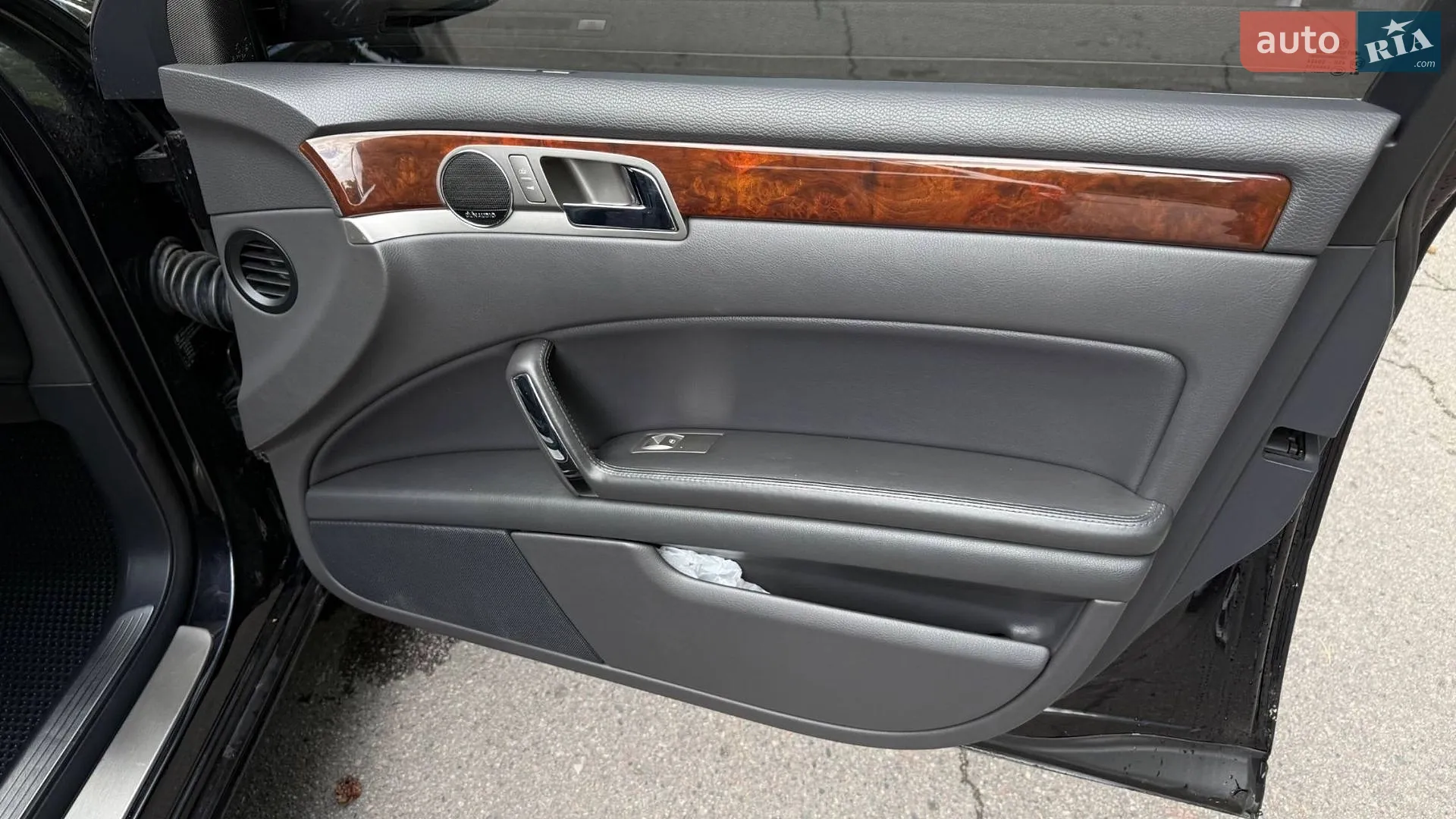 2011 Volkswagen Phaeton - мініатюра 51