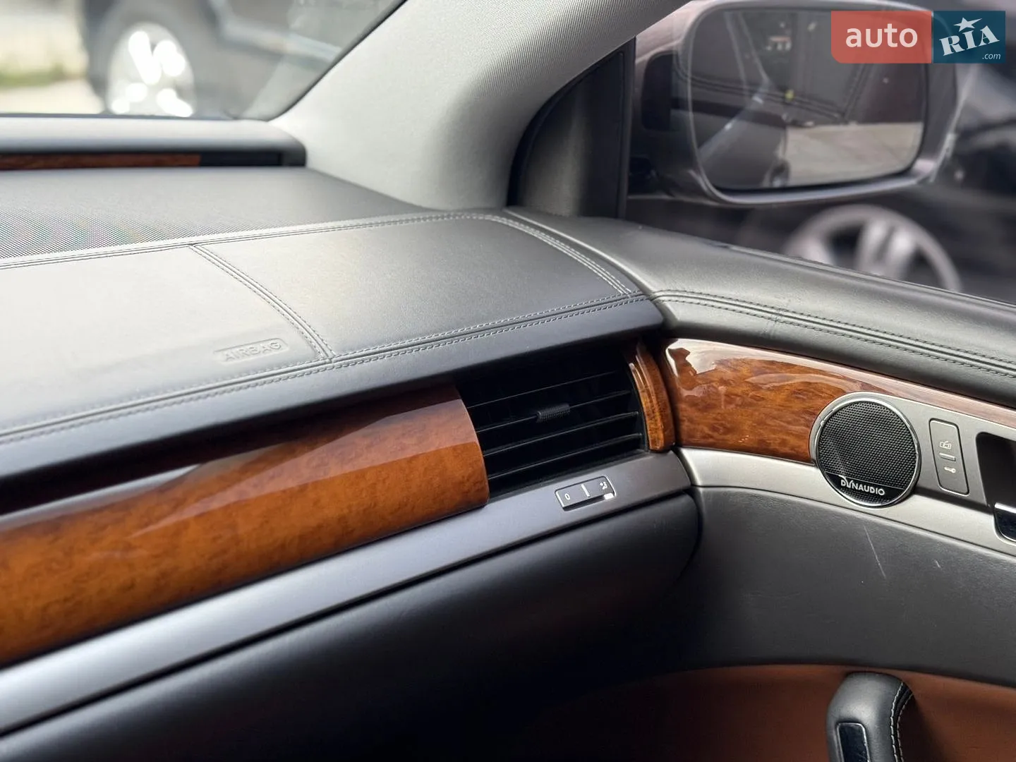 2011 Volkswagen Phaeton - мініатюра 22