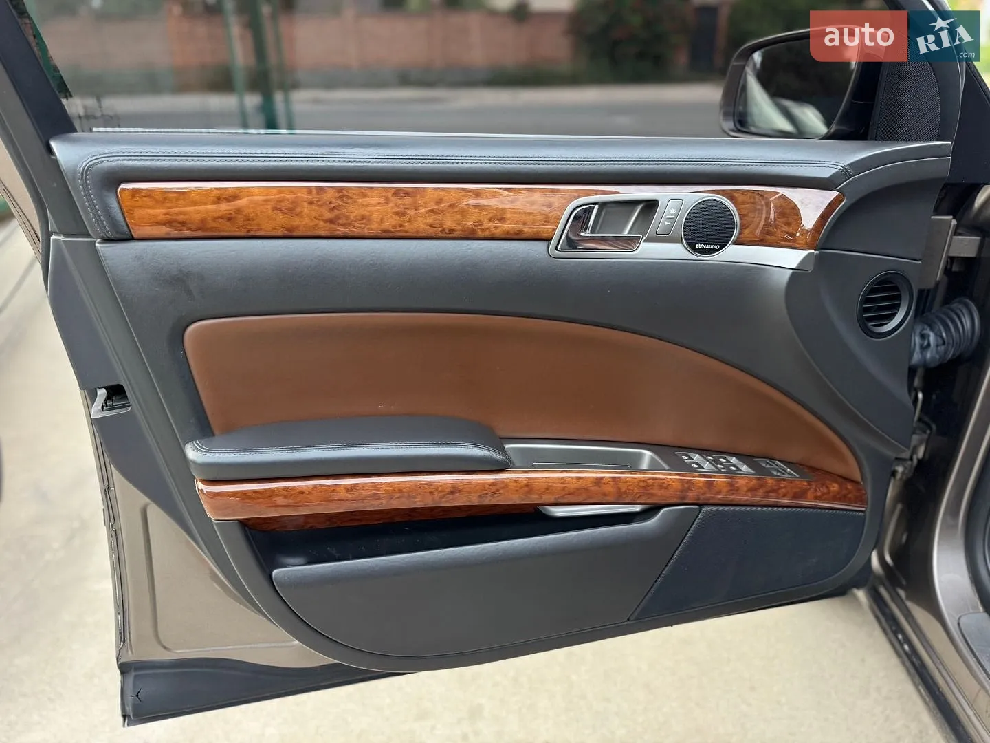 2011 Volkswagen Phaeton - мініатюра 27