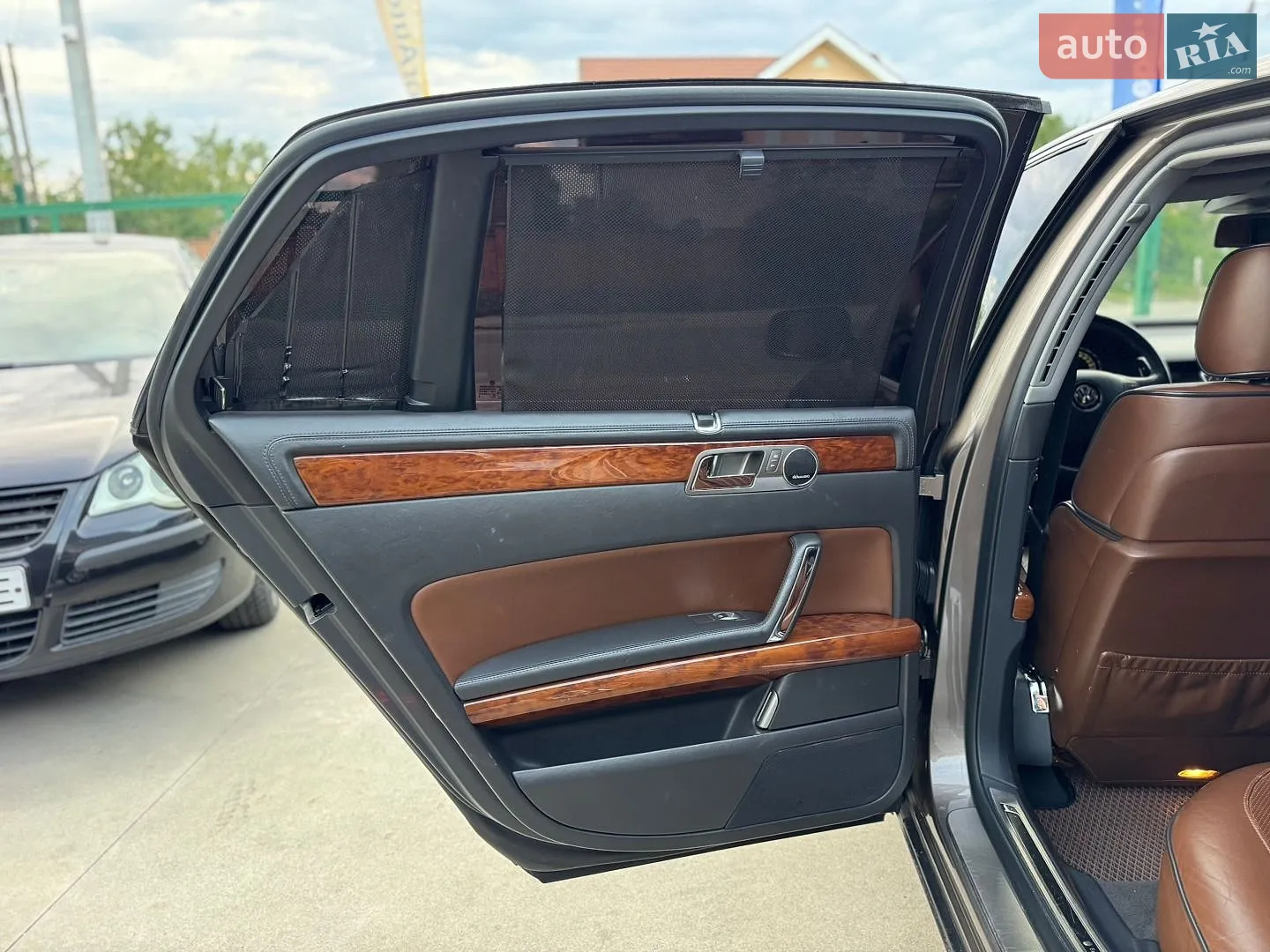 2011 Volkswagen Phaeton - мініатюра 32