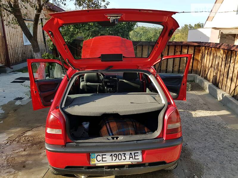 Хетчбек Volkswagen Pointer 2006 в Чернівцях