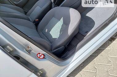 Хэтчбек Volkswagen Pointer 2005 в Черновцах