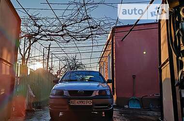 Хэтчбек Volkswagen Pointer 2006 в 
