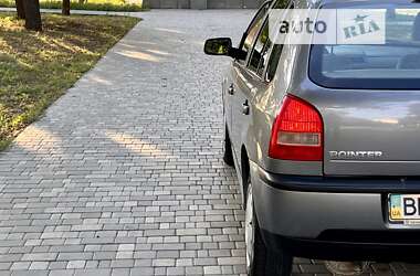 Хэтчбек Volkswagen Pointer 2006 в 
