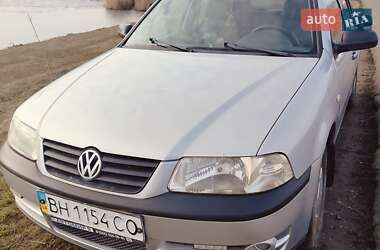 Хэтчбек Volkswagen Pointer 2005 в 