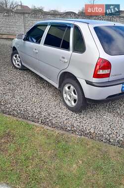 Хэтчбек Volkswagen Pointer 2004 в 