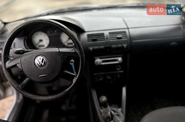 Хэтчбек Volkswagen Pointer 2004 в Харькове