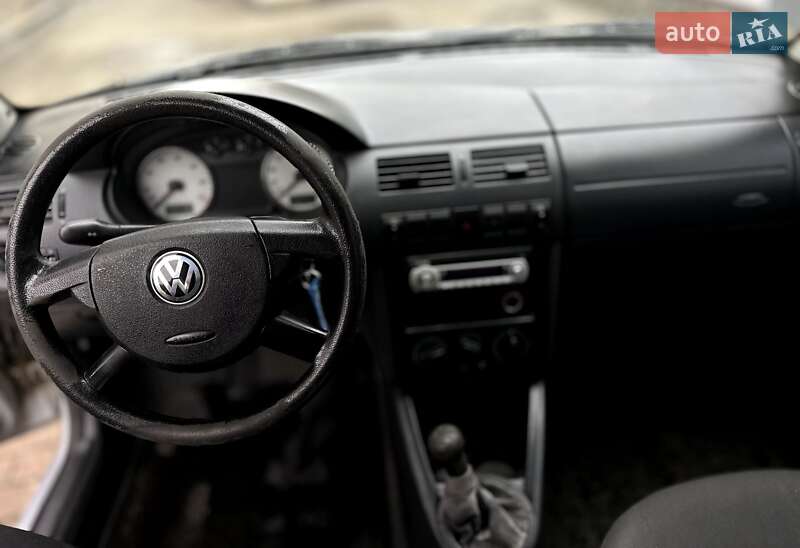 Хэтчбек Volkswagen Pointer 2004 в Харькове