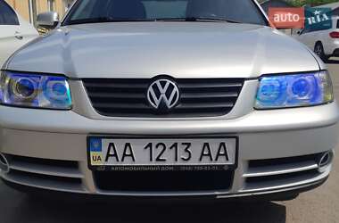 Хэтчбек Volkswagen Pointer 2004 в Одессе