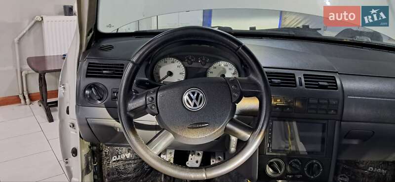 Хетчбек Volkswagen Pointer 2004 в Одесі