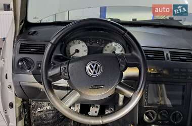 Хэтчбек Volkswagen Pointer 2004 в 