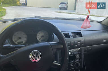 Хэтчбек Volkswagen Pointer 2004 в 
