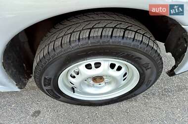 Хэтчбек Volkswagen Pointer 2004 в 