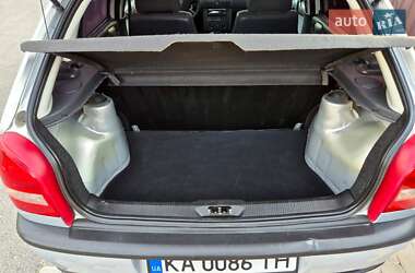 Хэтчбек Volkswagen Pointer 2004 в 