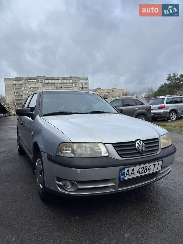 Хетчбек Volkswagen Pointer 2005 в Києві