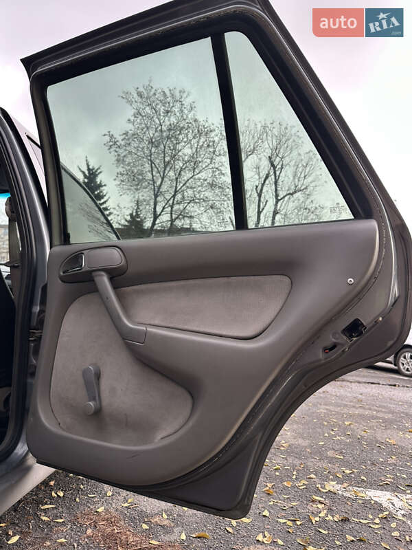 Хетчбек Volkswagen Pointer 2006 в Дніпрі