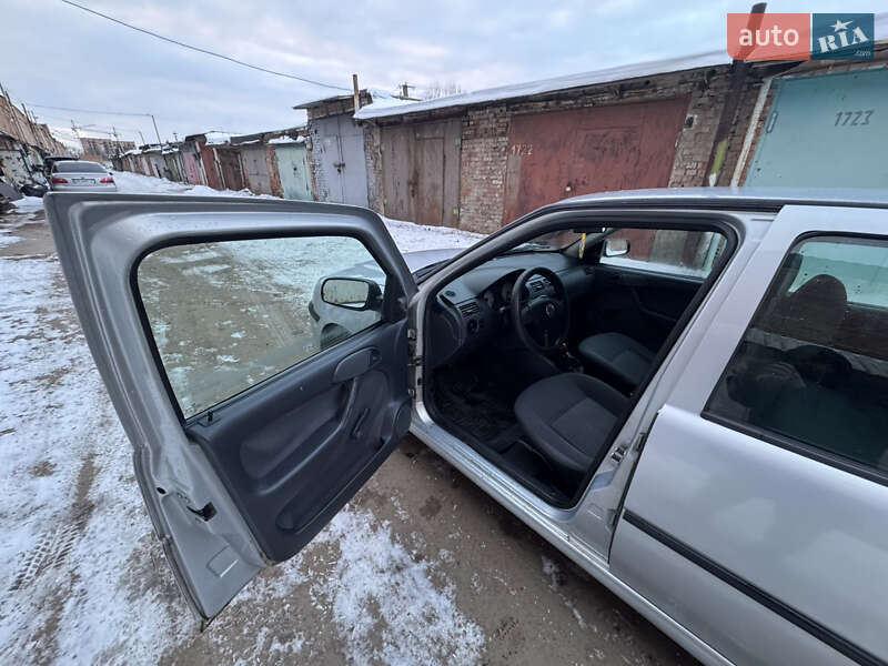 Хетчбек Volkswagen Pointer 2006 в Вінниці фото 9 Хетчбек Volkswagen Pointer 2006 в Вінниці