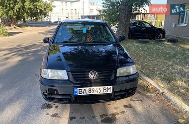 Хетчбек Volkswagen Pointer 2004 в Кропивницькому