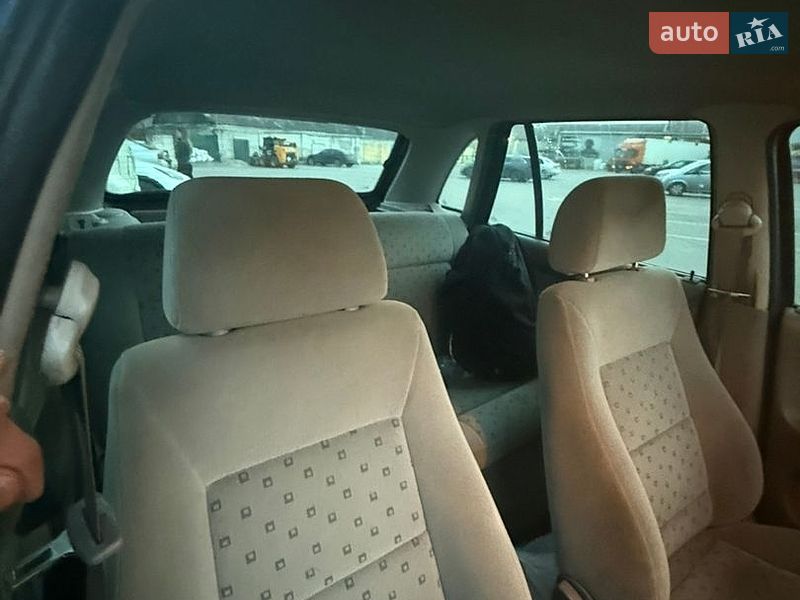 Хетчбек Volkswagen Pointer 2006 в Павлограді