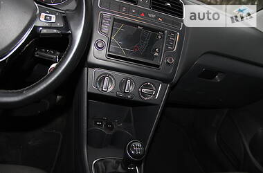 Хетчбек Volkswagen Polo 2014 в 