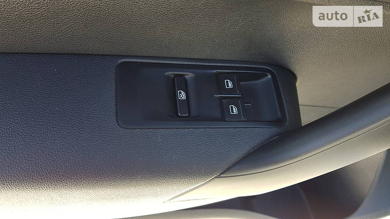 Седан Volkswagen Polo 2016 в Дніпрі