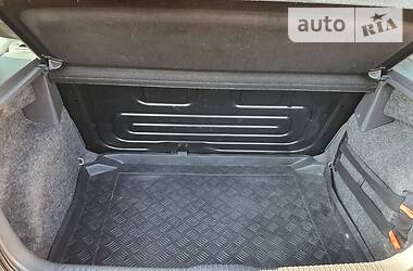 Хетчбек Volkswagen Polo 2006 в 