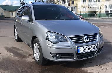 Хэтчбек Volkswagen Polo 2008 в Чернигове