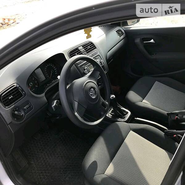 Хетчбек Volkswagen Polo 2009 в Кропивницькому фото 9 Хетчбек Volkswagen Polo 2009 в Кропивницькому