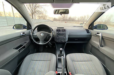Купе Volkswagen Polo 2009 в 