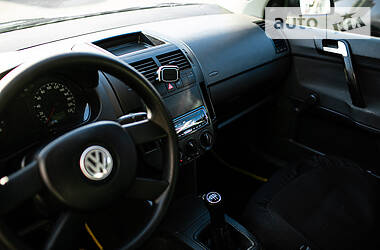 Хетчбек Volkswagen Polo 2003 в 