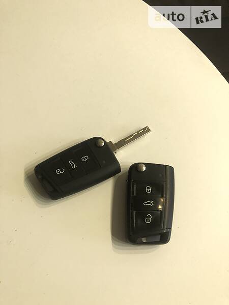 Хэтчбек Volkswagen Polo 2014 в Одессе