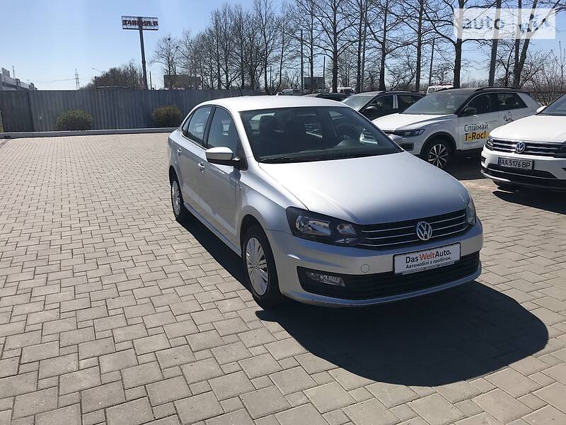 Седан Volkswagen Polo 2017 в Миколаєві