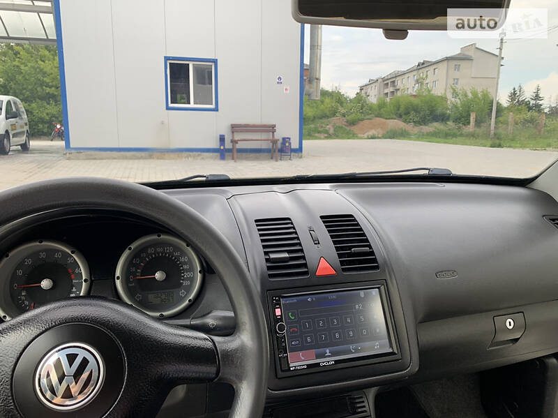 Седан Volkswagen Polo 2000 в Тернополі