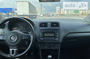 Седан Volkswagen Polo 2012 в 