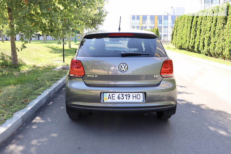 Хетчбек Volkswagen Polo 2012 в Дніпрі