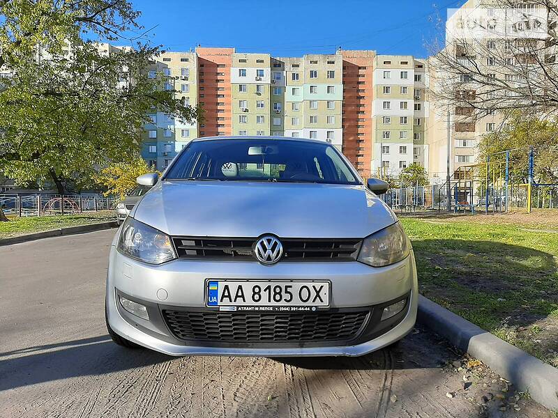 Хэтчбек Volkswagen Polo 2012 в Киеве